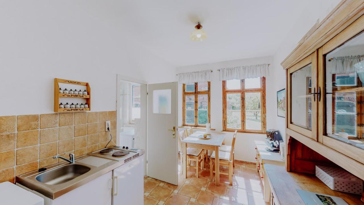 Landhaus Goldene Gans Gross Pankow  Exterior foto